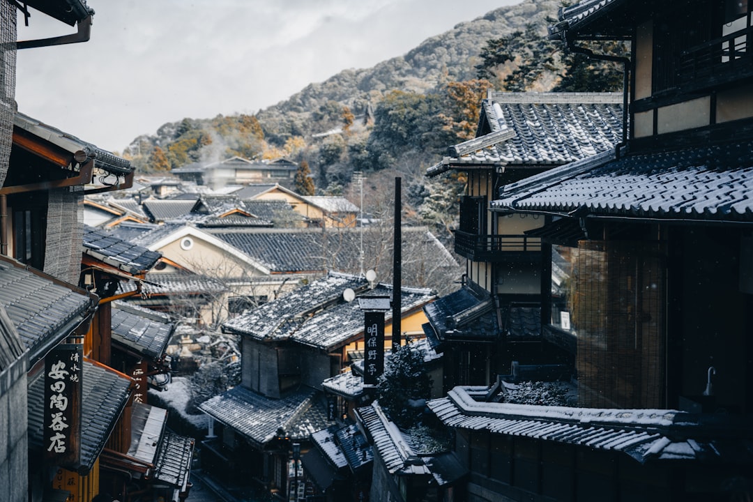 Local Culture & Hidden Gems