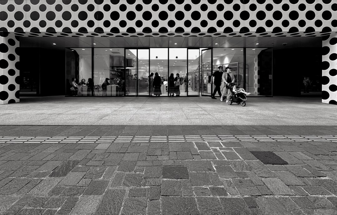 Practical Tips for Photography Enthusiasts Visiting Mori Art Museum