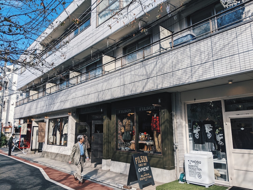 Afternoon: Nakameguro's Underground and the Daikanyama Tsutaya Books