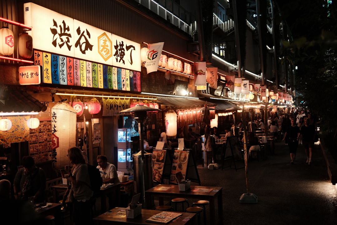 When to Do This Food Tour